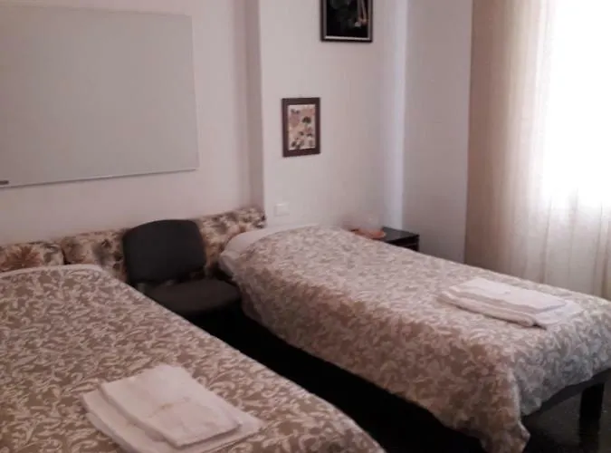 Isola Bi Bed & Breakfast *